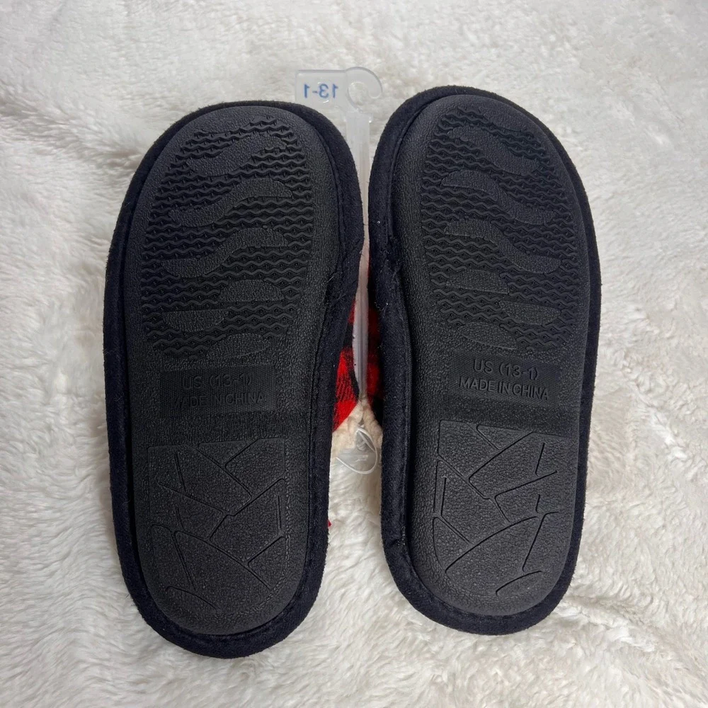 WonderShop Kids Slippers Red Black Buffalo Plaid Sherpa Lined Cozy Size 13-1 NWT